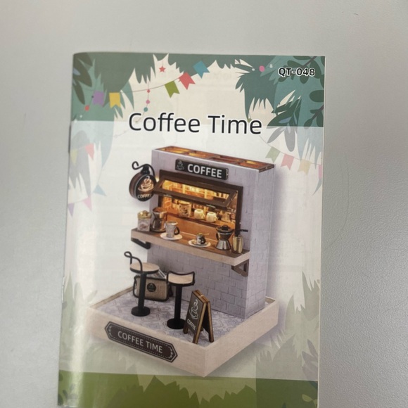 Miniature Coffee Shop Model Kit - Picture 2 of 14